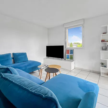 Lumineux Avec Balcon Et Piscine 公寓 Les Billaux