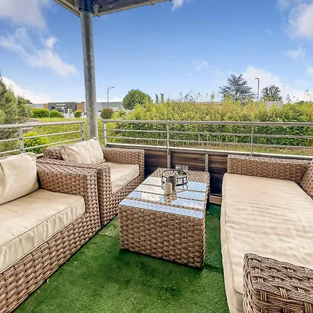 Lumineux Avec Balcon & Piscine Apartment *